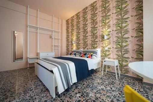 Boutique Rooms Carbonazzi 17 كالياري المظهر الخارجي الصورة