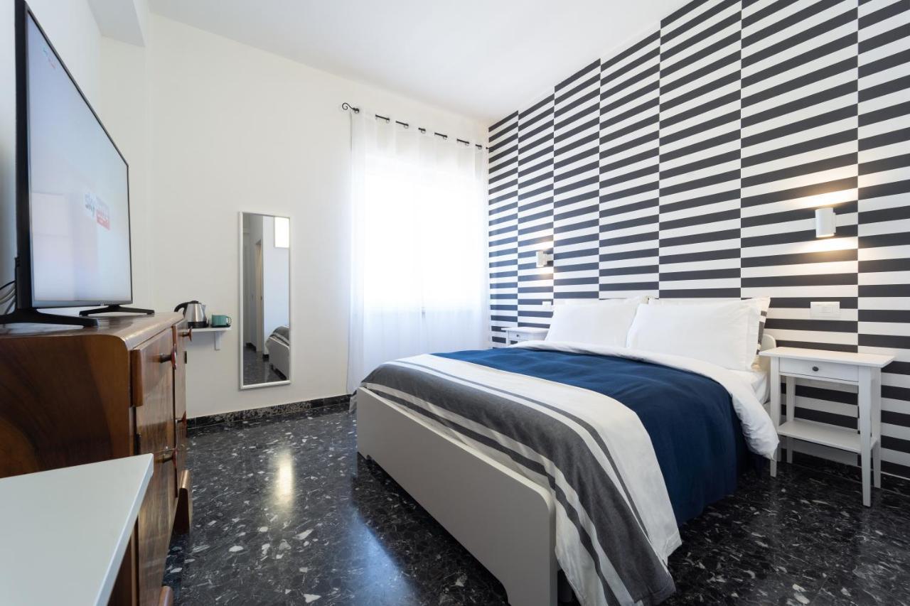 Boutique Rooms Carbonazzi 17 كالياري المظهر الخارجي الصورة